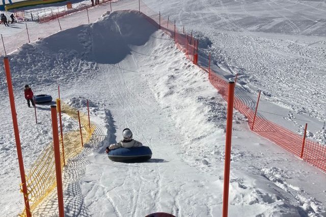 キッズパーク スノーチュービング